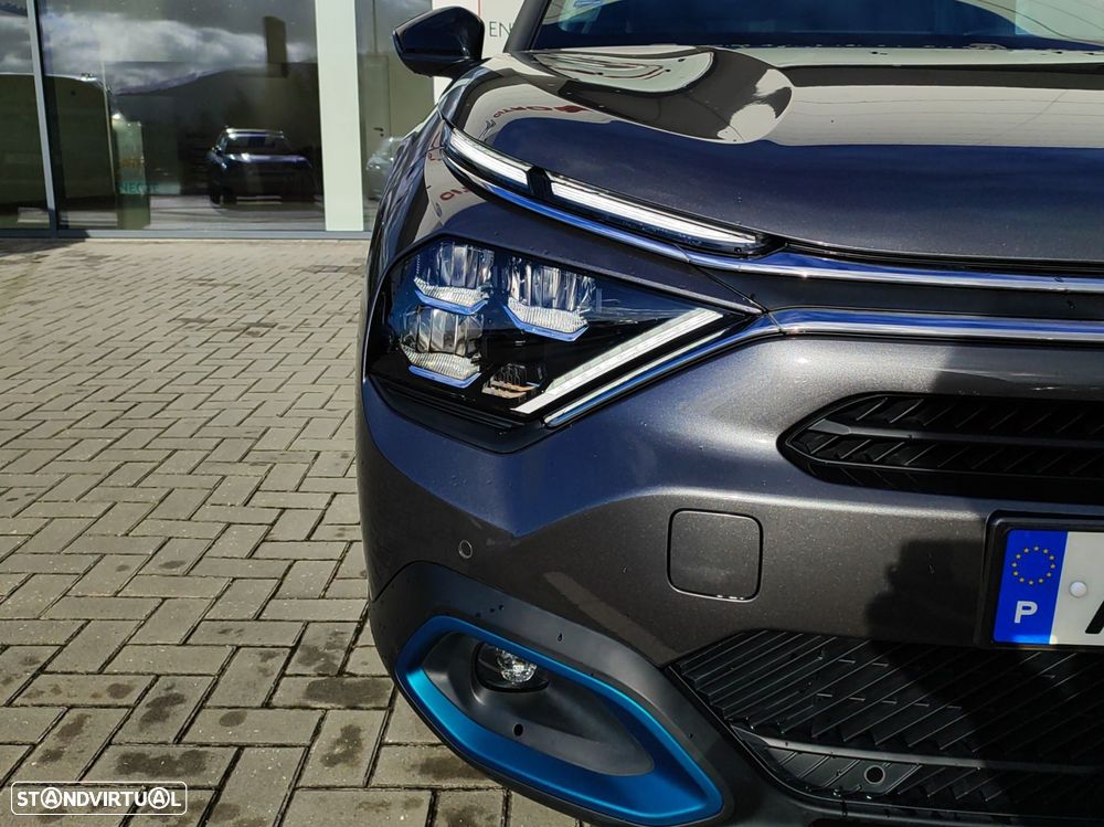 Citroën e-C4 50 kWh Shine - 10