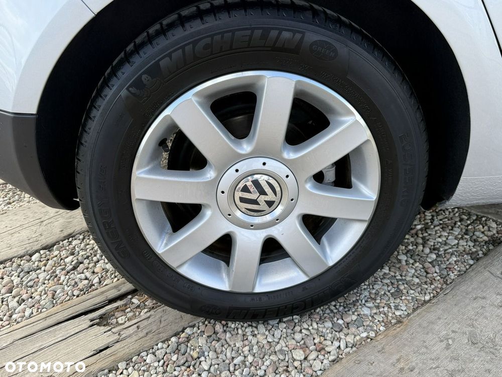 Volkswagen Golf - 25
