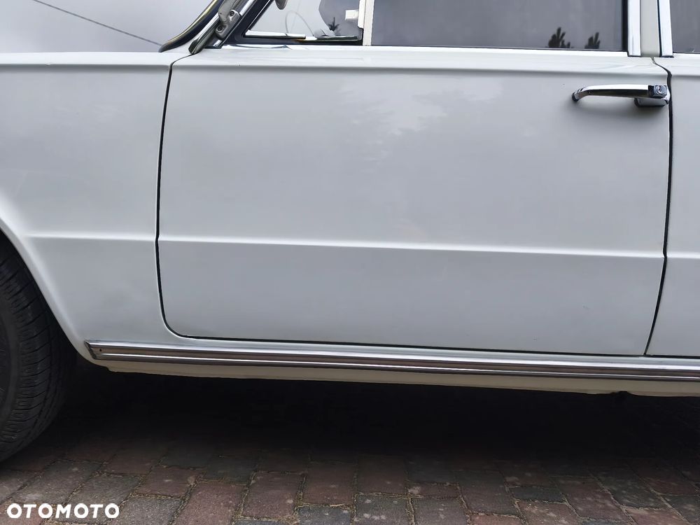 Fiat 125p - 23