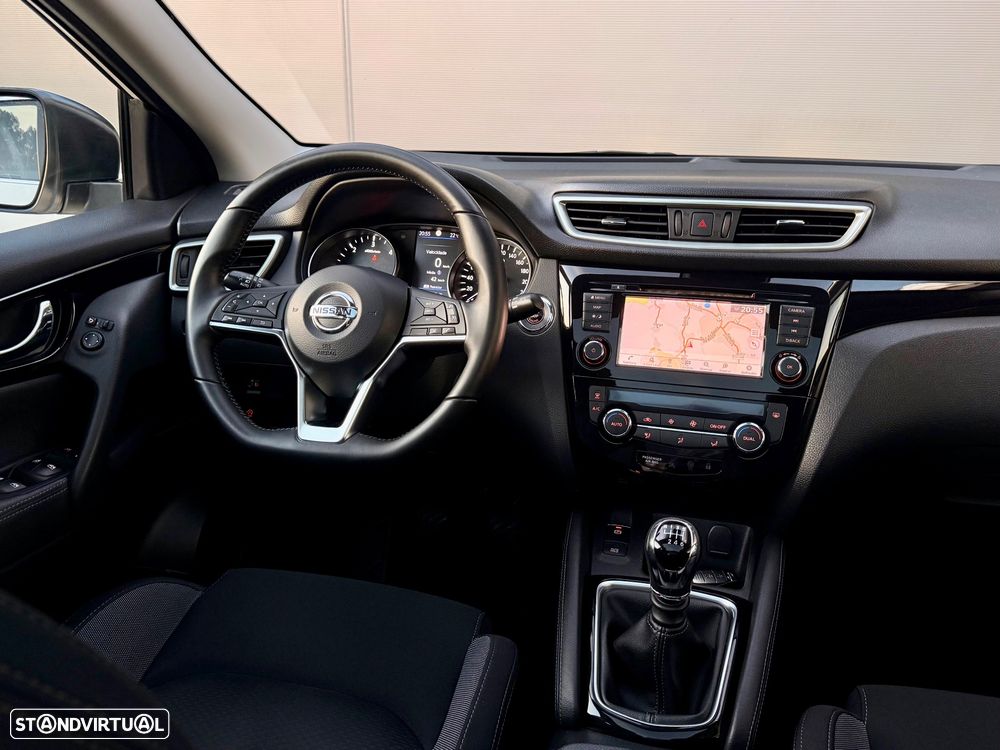 Nissan Qashqai 1.5 dCi N-Connecta J18 - 7