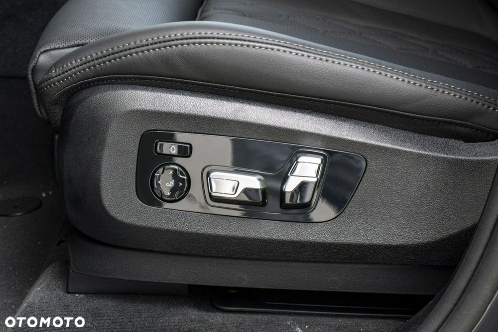 BMW X7 - 15