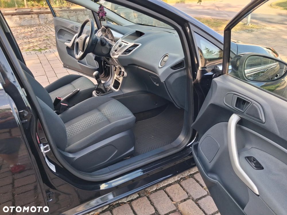 Ford Fiesta 1.4 Titanium - 9