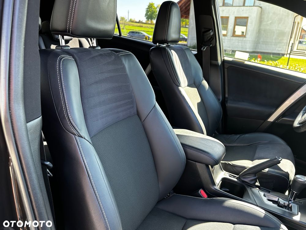 Toyota RAV4 2.0 Premium 4x4 MS - 19
