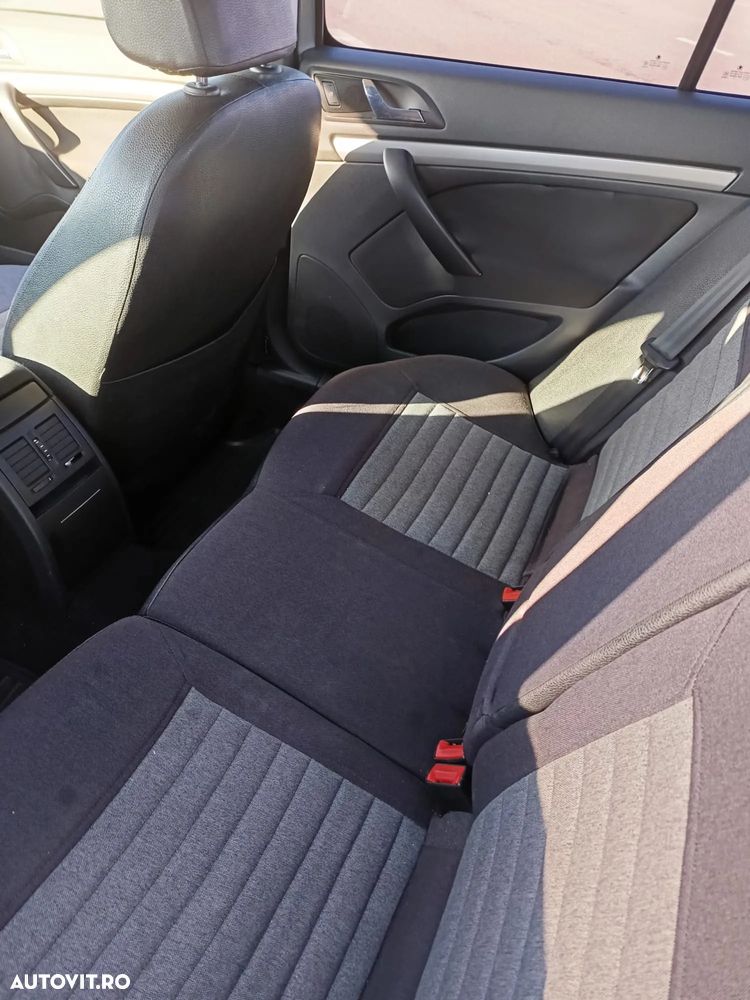 Skoda Octavia 1.4 TSI Business - 6