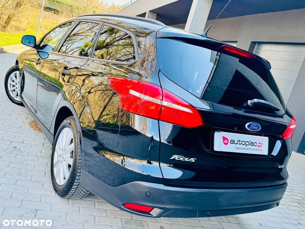 Ford Focus 1.0 EcoBoost Edition - 4