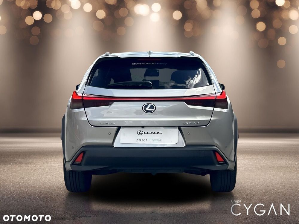 Lexus UX 250h GPF F Impression 2WD - 6