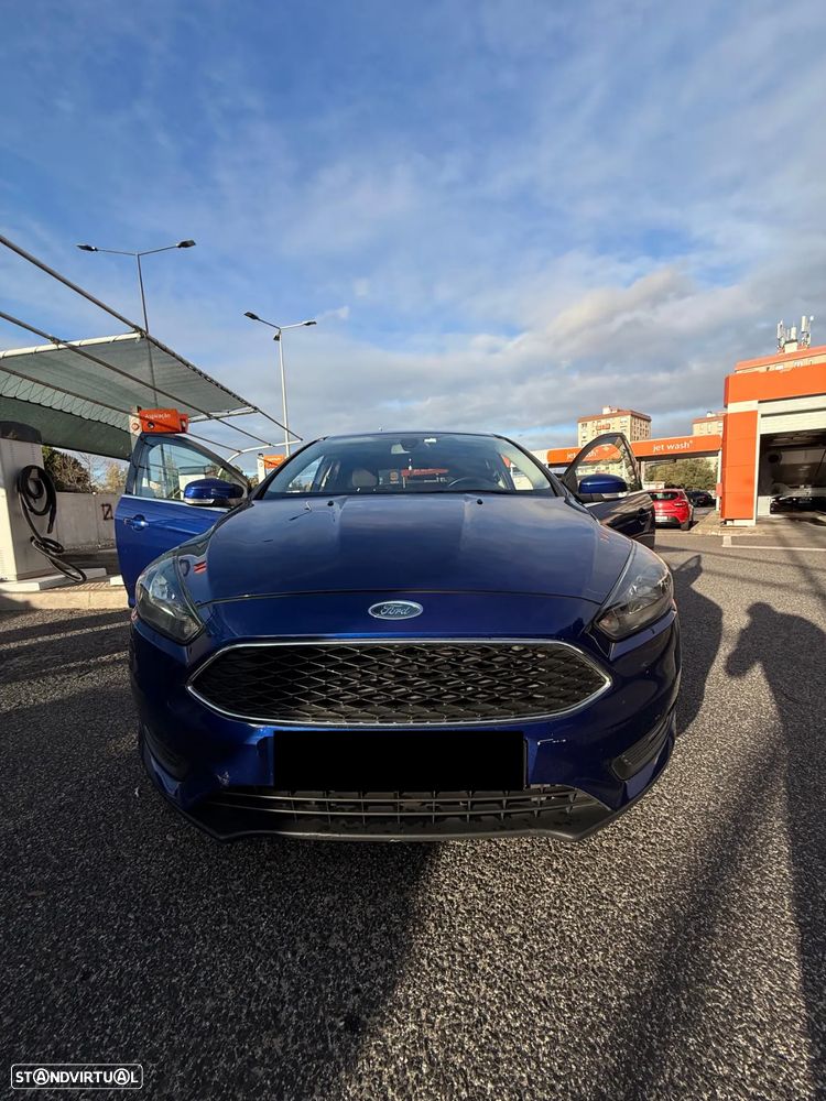 Ford Focus 1.0 EcoBoost 99g S&S Titanium - 4