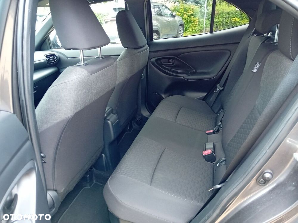Toyota Yaris Cross Hybrid 1.5 Comfort - 13