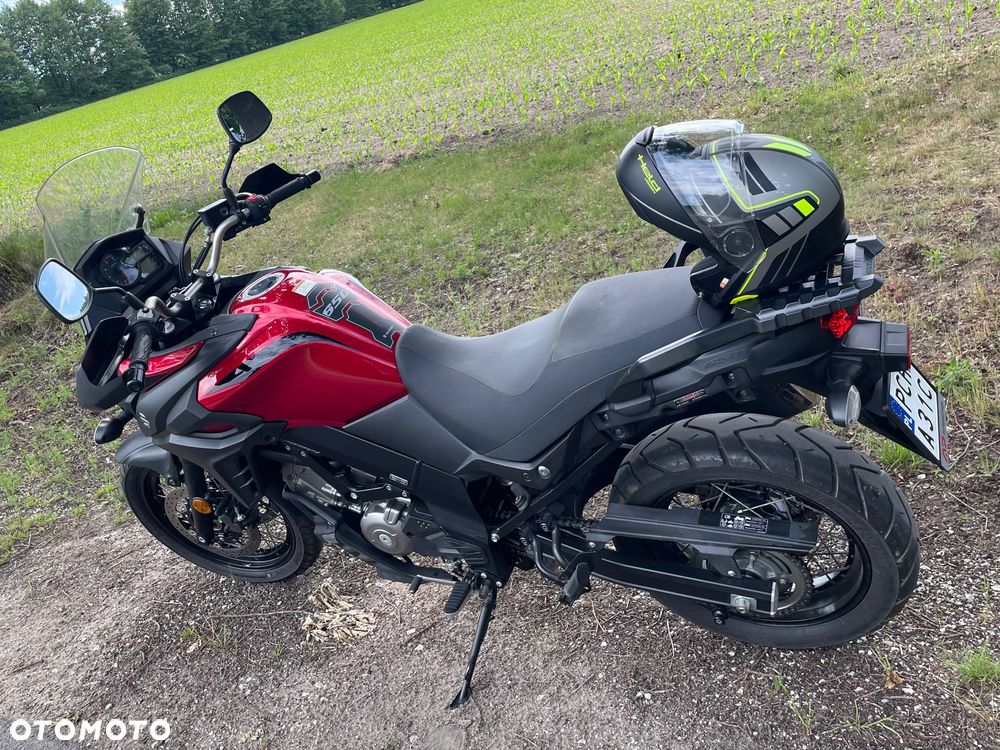 Suzuki V-STROM - 10