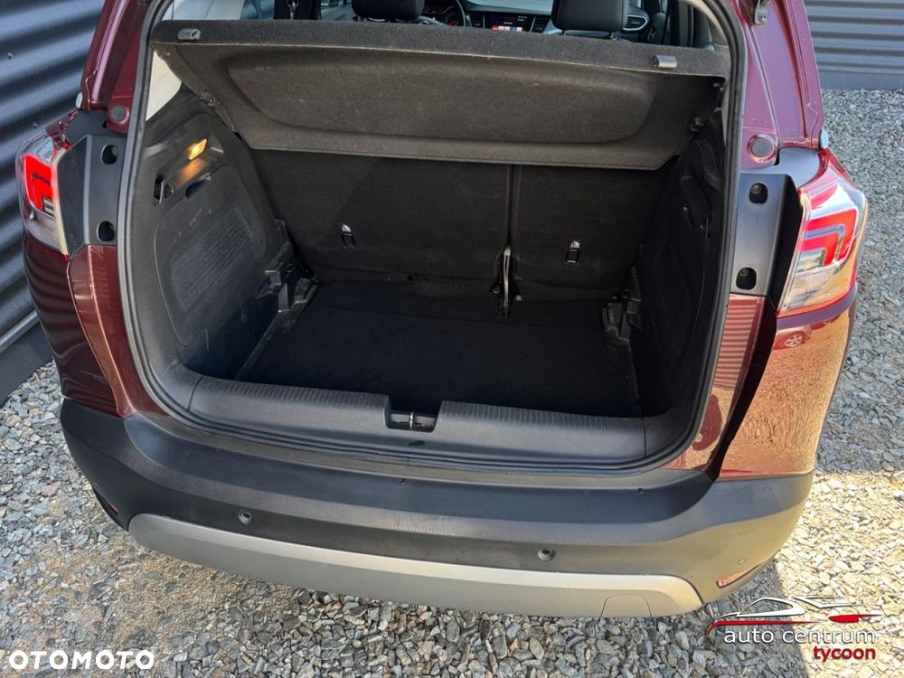 Opel Crossland X - 12