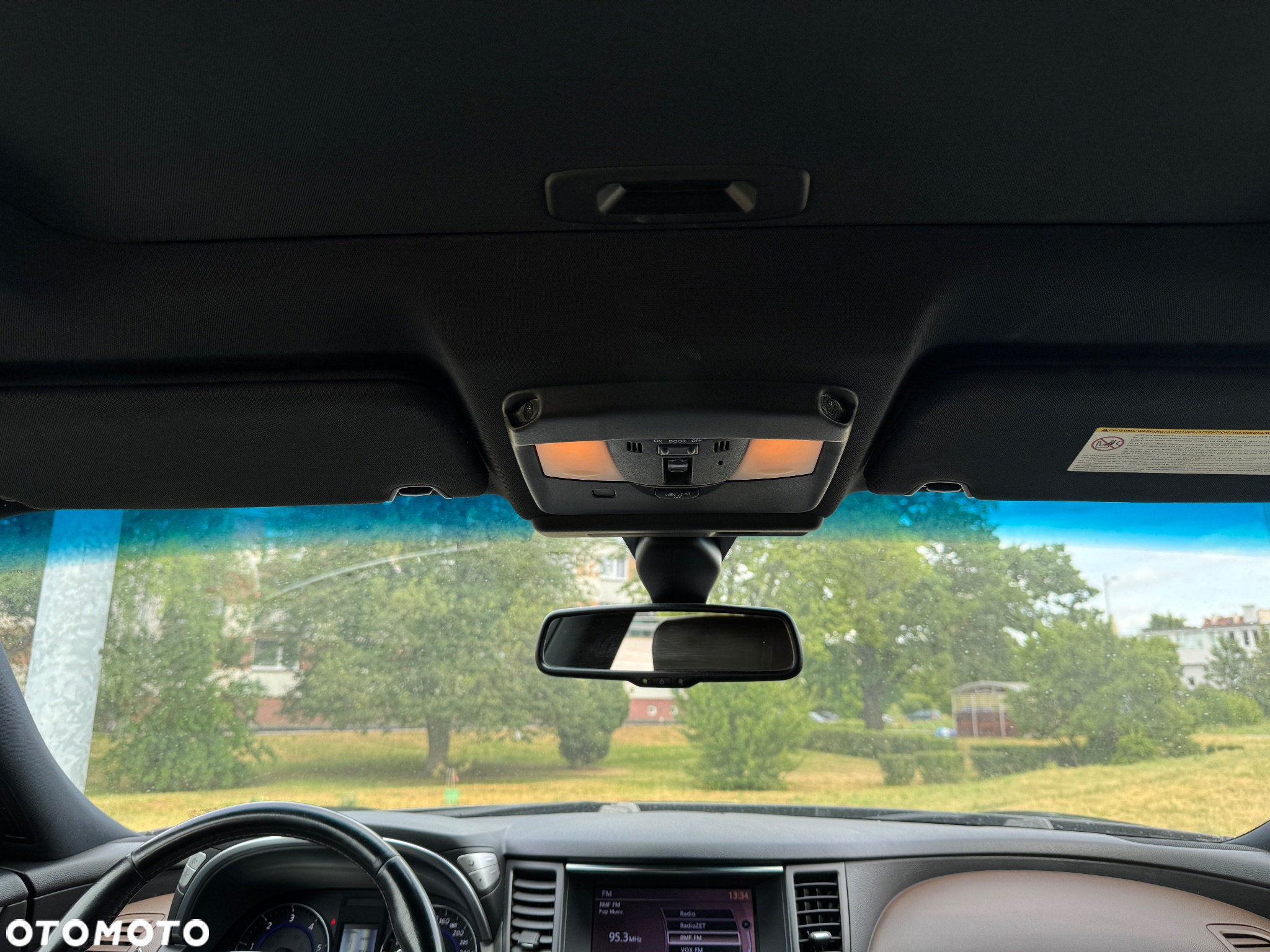 Infiniti FX FX30d S Premium - 32
