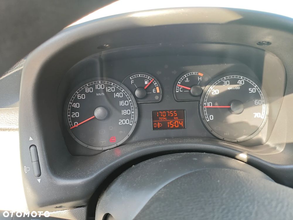 Fiat Punto 1.2 8V Active - 17