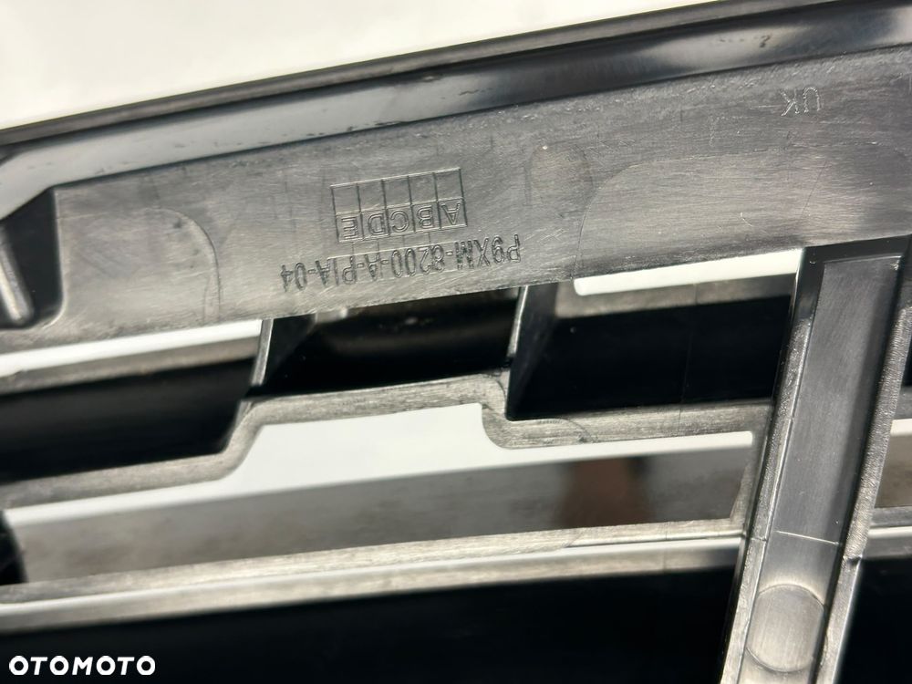 RANGE ROVER SPORT III L461 22- GRILL ATRAPA CHŁODNICY ZNACZEK ORYGINAŁ - 22