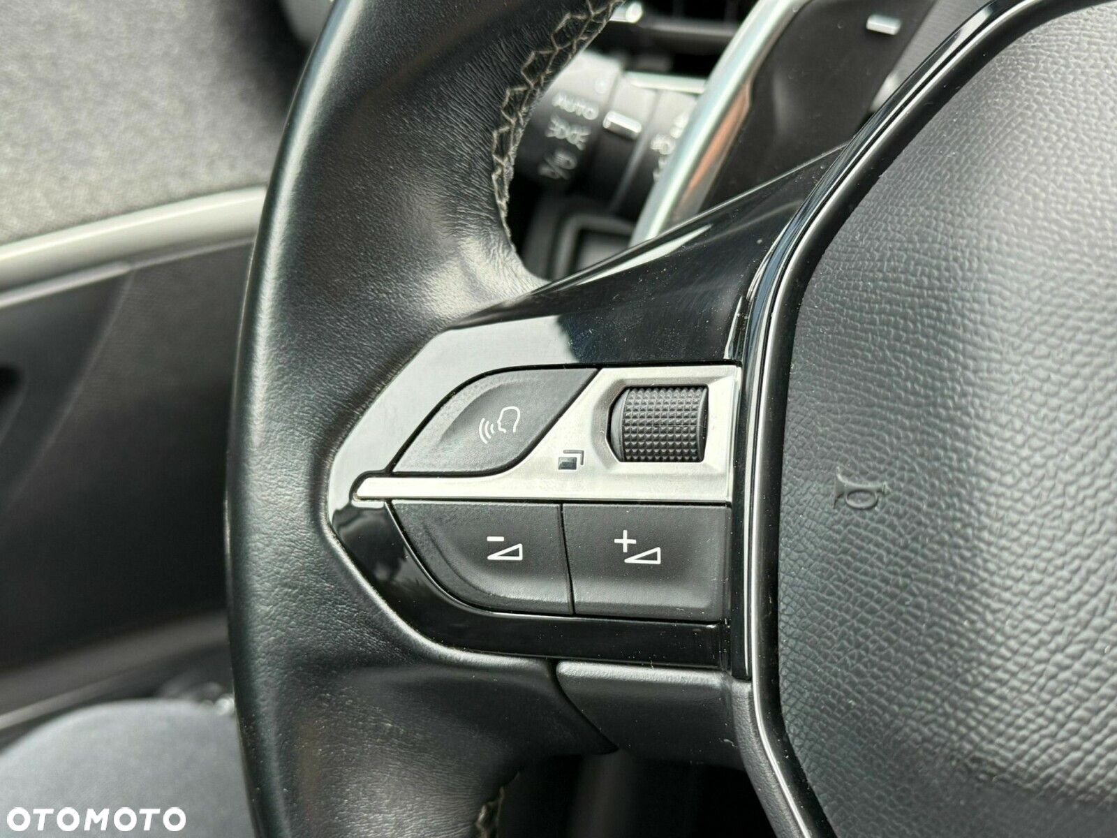Peugeot 5008 - 16
