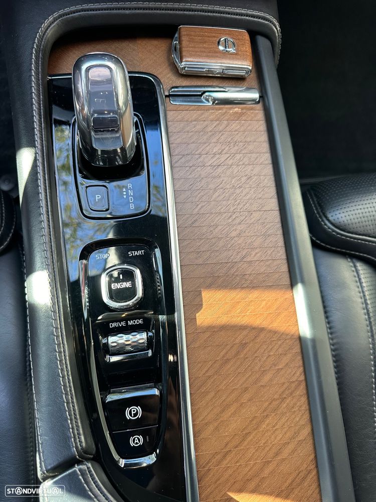 Volvo XC 90 2.0 T8 PHEV Excellence AWD - 31