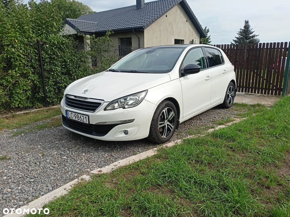 Peugeot 308 - 1