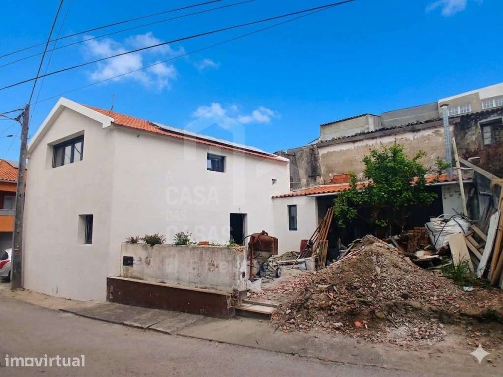 Vende Moradia T2 - Ericeira 16 km, A Casa das Casas - Grande imagem: 2/17