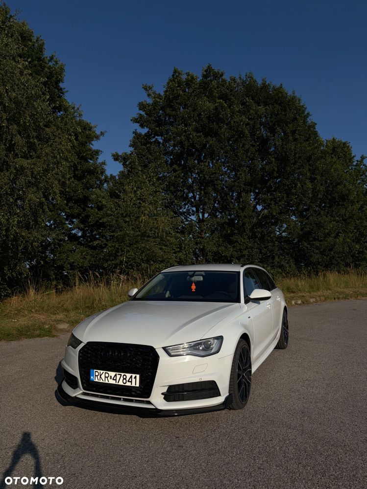 Audi A6 Avant - 1