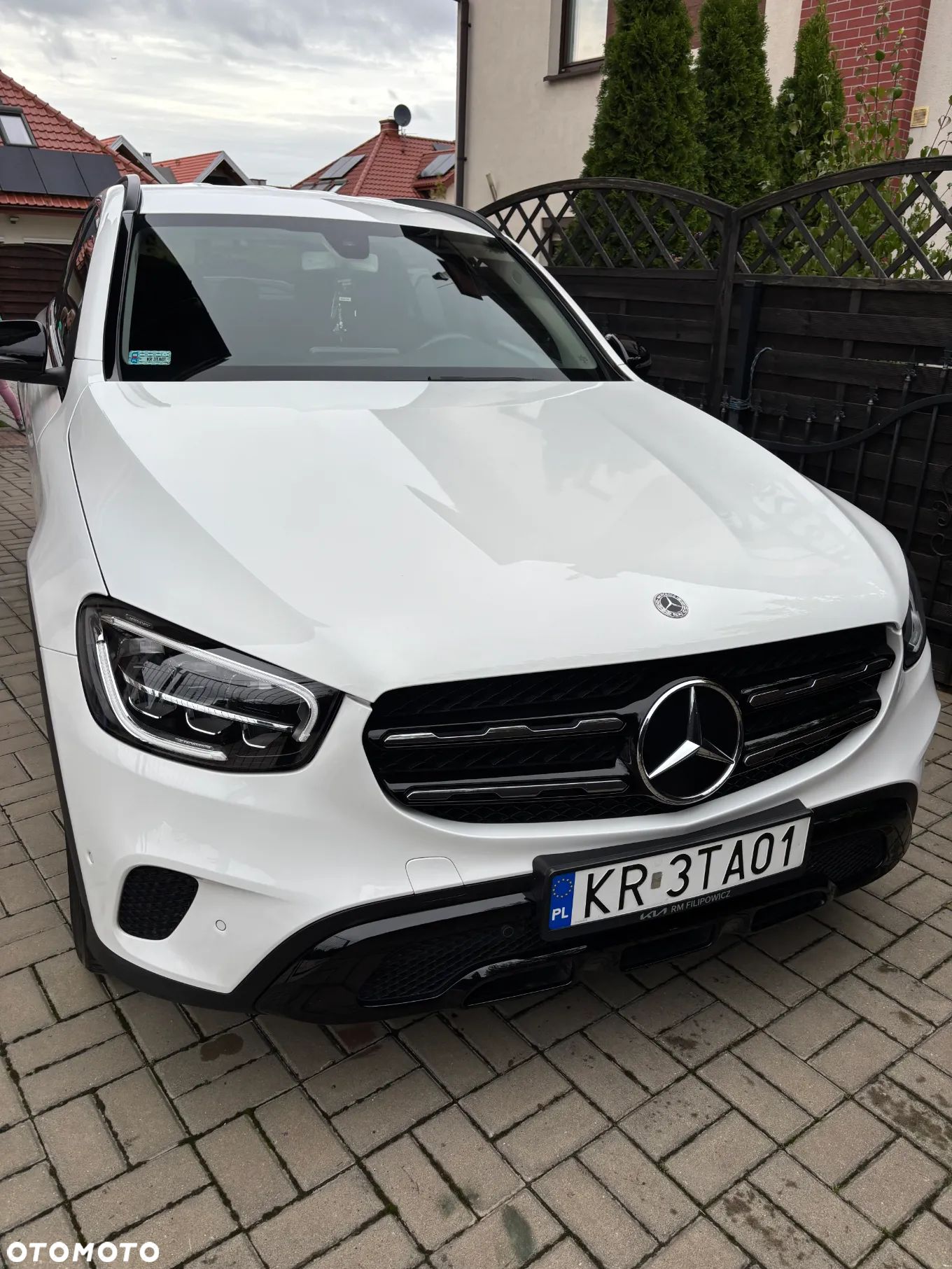Mercedes-Benz GLC - 1