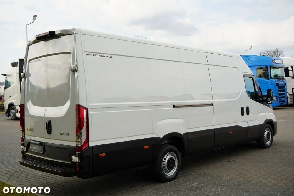 Iveco DAILY 35-180 / BLASZAK  4,7 m / FURGON / HI-MATIC / SPROWADZONY - 7