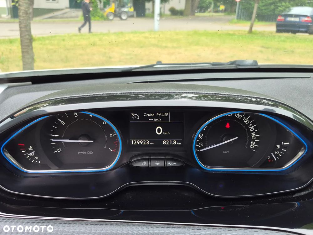 Peugeot 2008 PureTech 130 Stop&Start Crossway - 37
