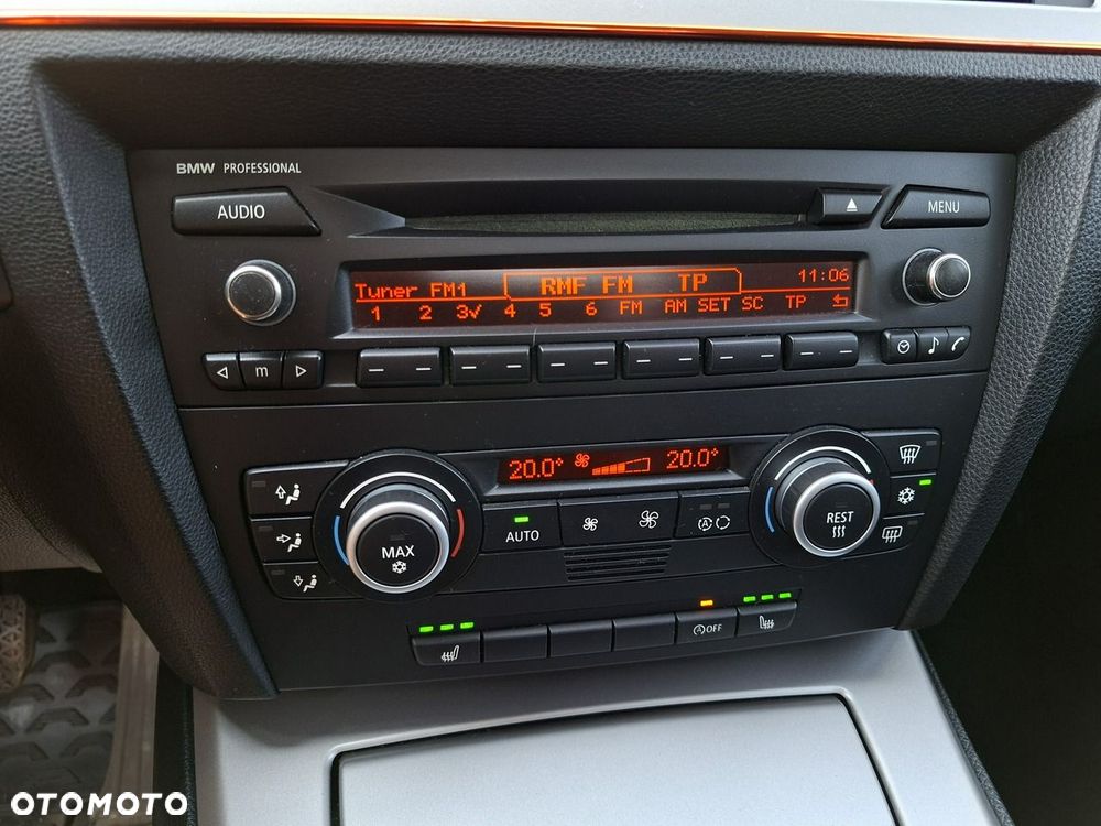 BMW Seria 3 318i - 20