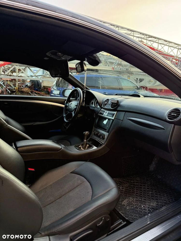 Mercedes-Benz CLK 200 Kompressor Avantgarde Sport Edition - 7