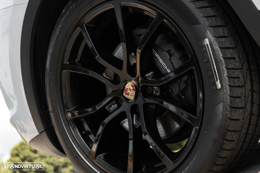 Porsche Cayenne E-Hybrid - 10
