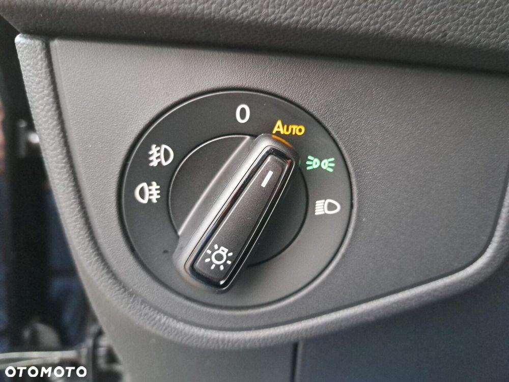 Volkswagen Taigo - 22