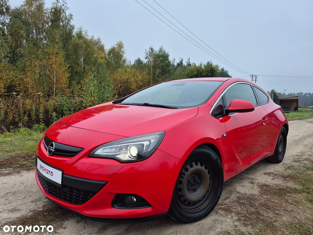 Opel Astra 2012 photo 4