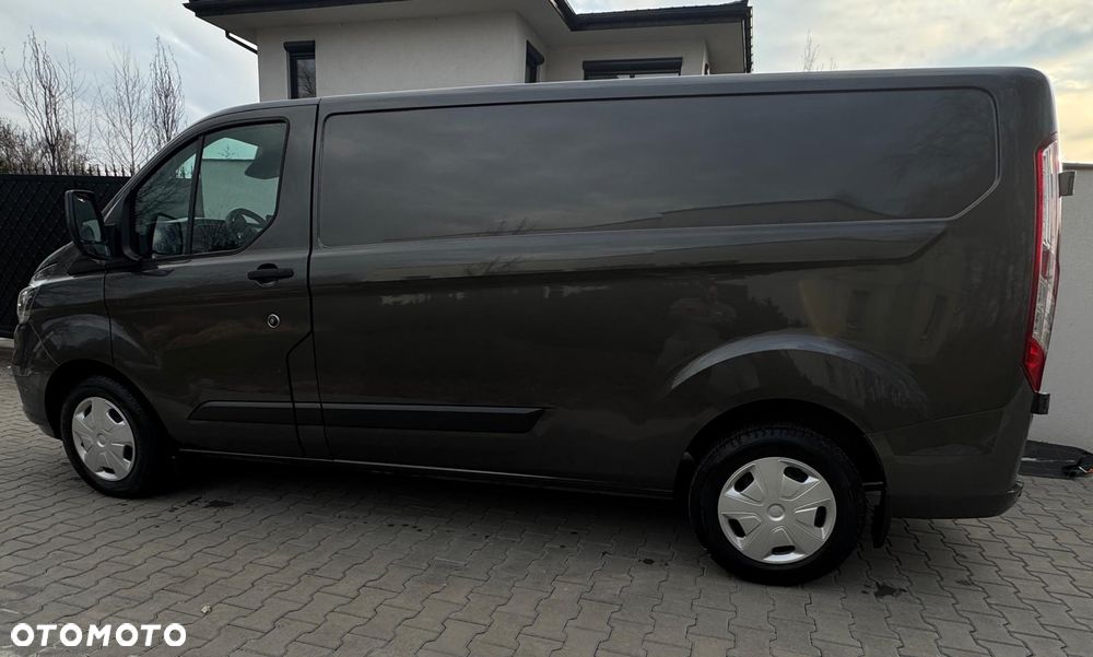 Ford TRANSIT CUSTOM - 4