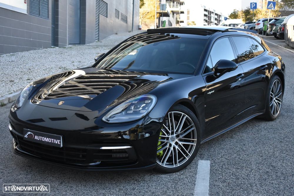 Porsche Panamera Sport Turismo 4 E-Hybrid Platinum Edition - 2