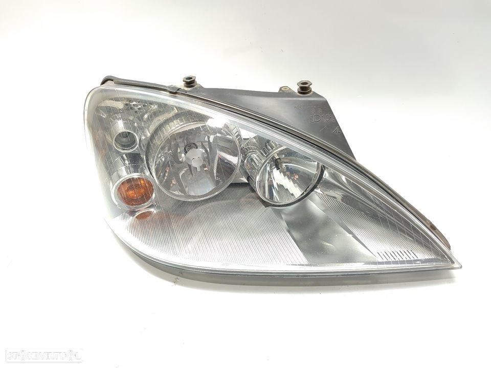 FAROL DIREITO FORD GALAXY VY - 1