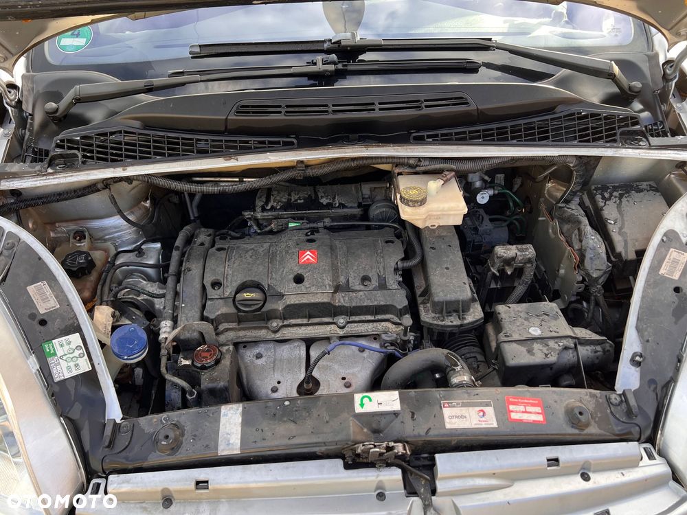 Citroën Xsara Picasso 1.6i 16V SX - 9