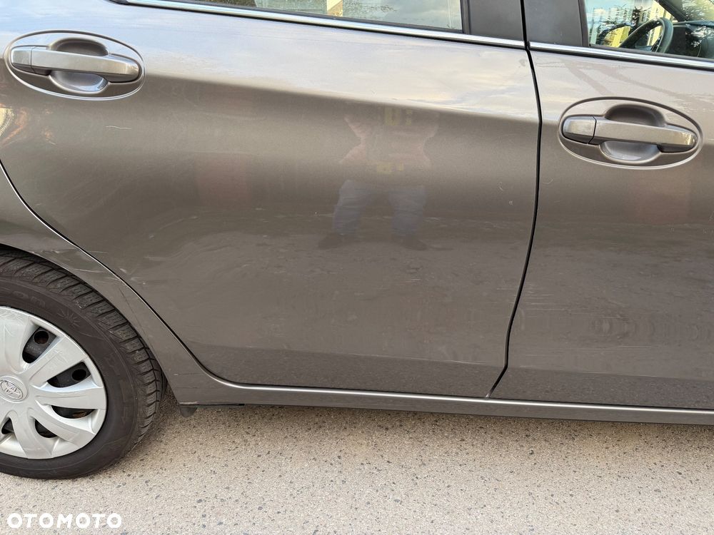 Toyota Yaris 1.0 Sol - 26