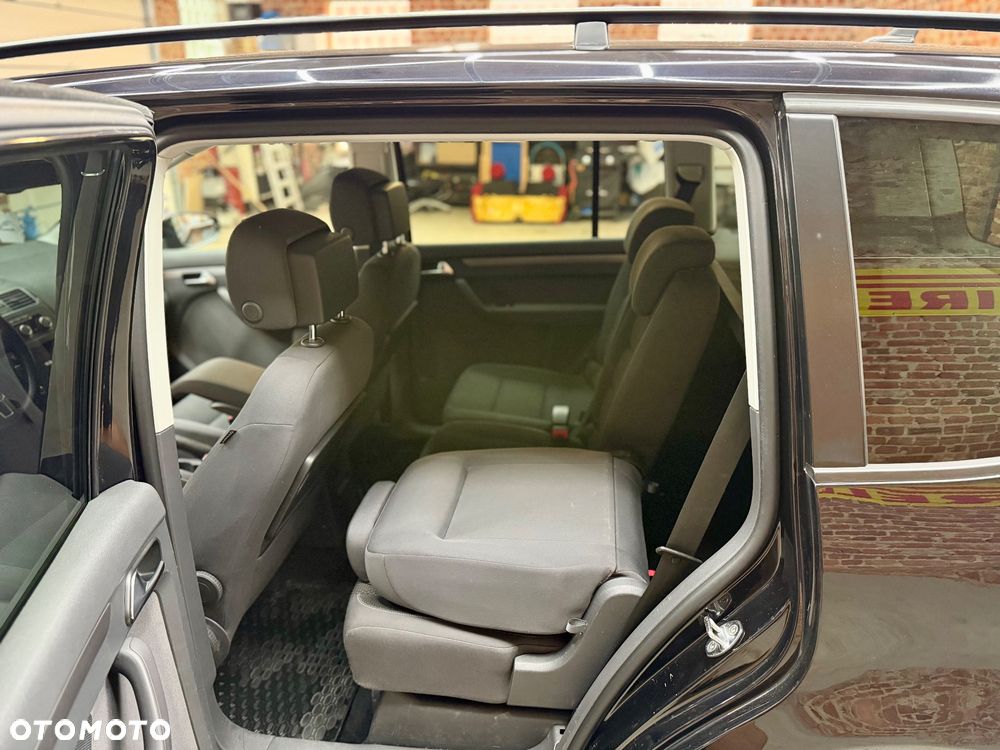 Volkswagen Touran 1.4 TSI Comfortline - 18