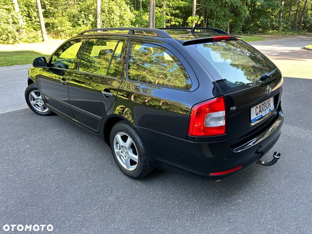 Skoda Octavia 1.4 TSI Ambiente - 14