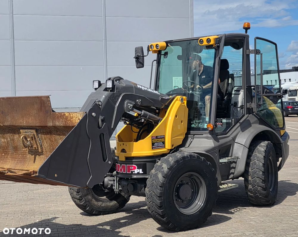 Mecalac AS 900 SWING LOADER - 11