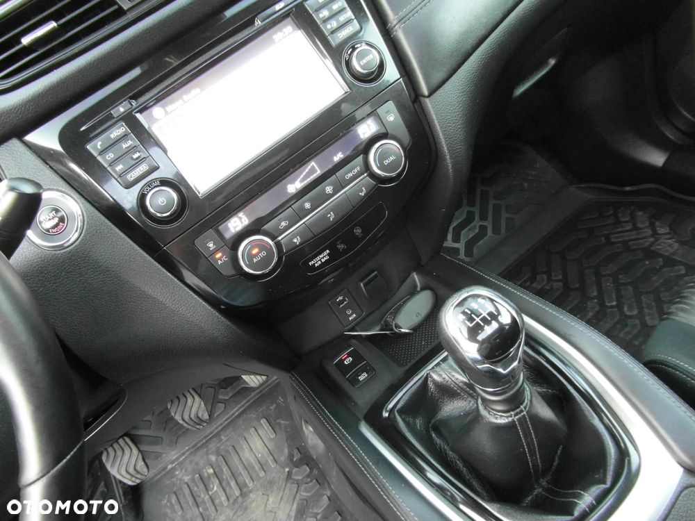 Nissan X-Trail 1.7 dCi ALL-MODE 4x4i N-Connecta - 28