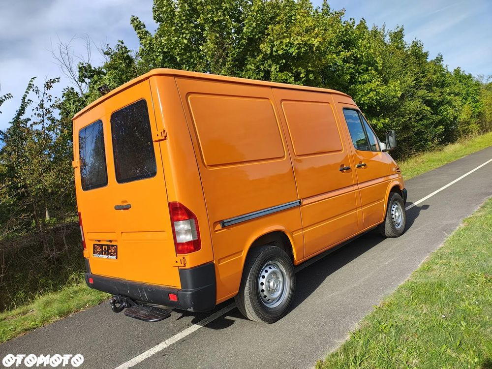 Mercedes-Benz SPRINTER - 4