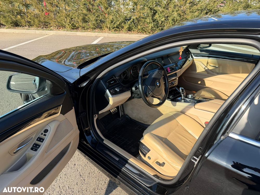 BMW Seria 5 520d Aut. - 10
