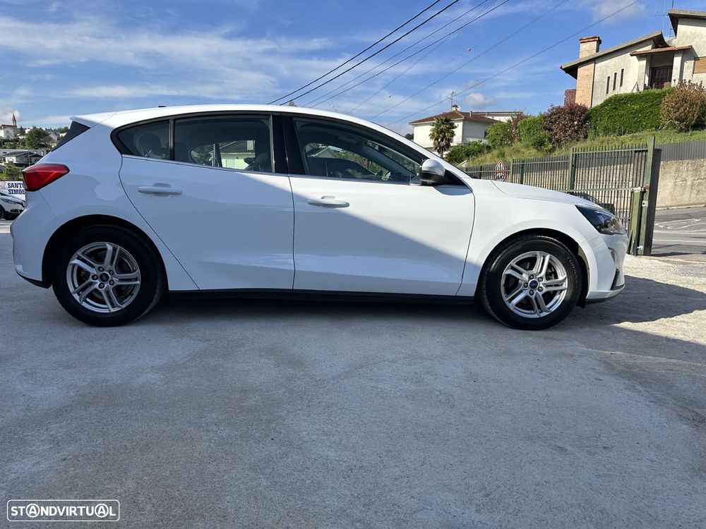 Ford Focus - 26