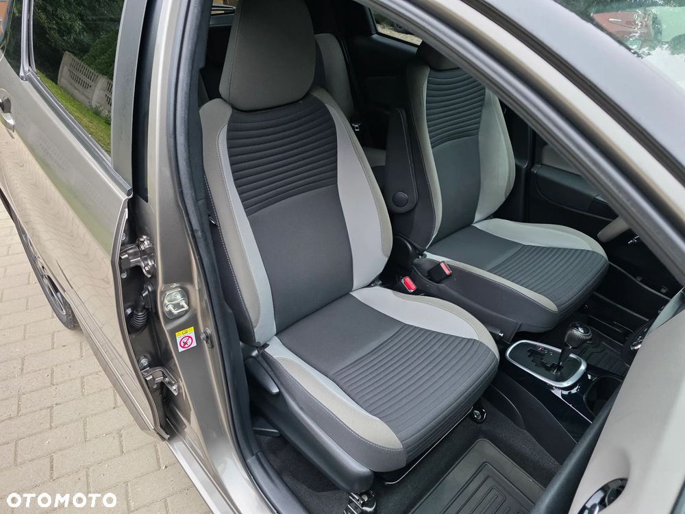 Toyota Yaris 1.5 Selection CVT - 15