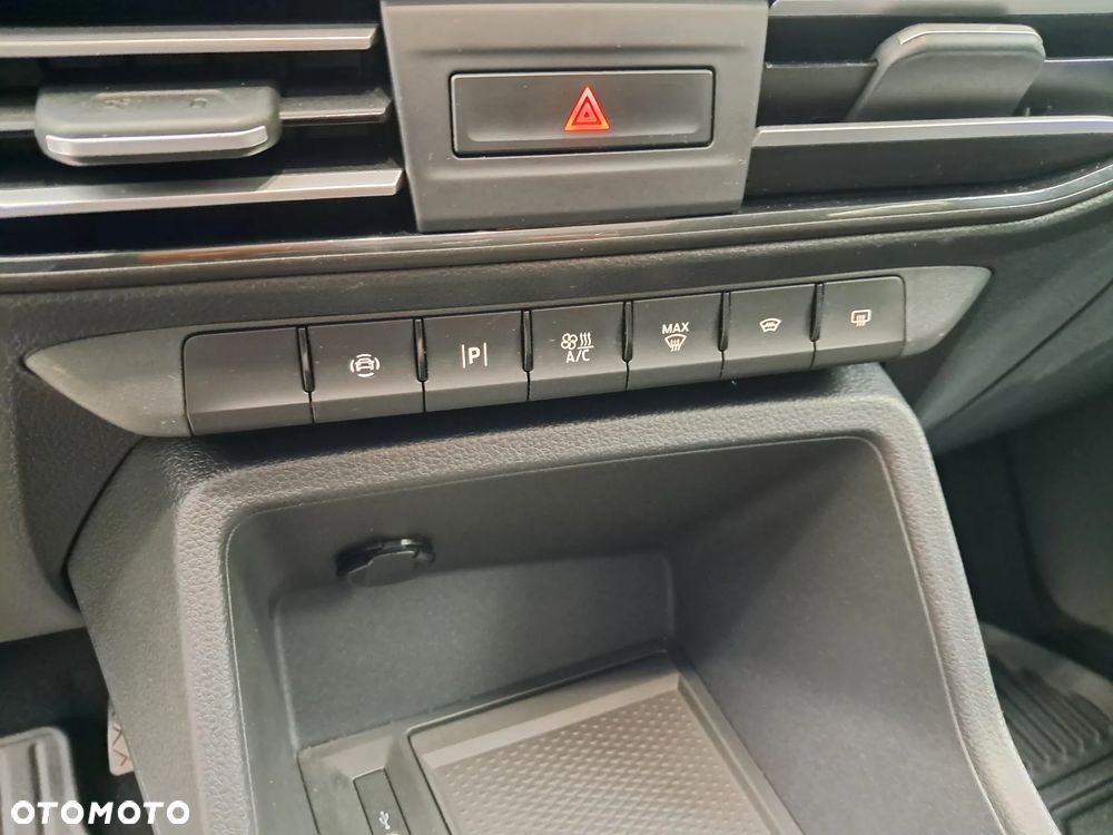 Ford Tourneo Connect Grand 2.0 EcoBlue Active - 13