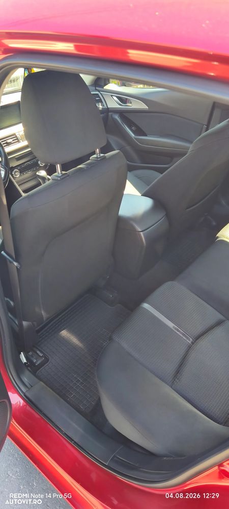 Mazda 3 G120 Attraction - 5