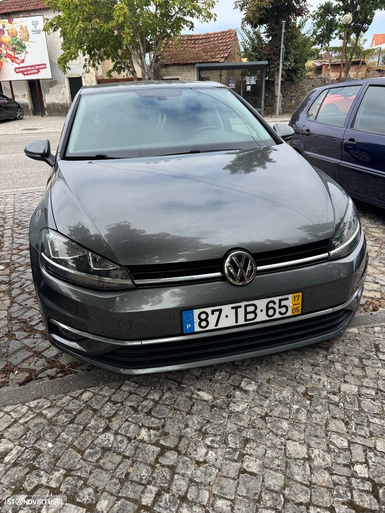 VW Golf 1.6 TDI Confortline - 4
