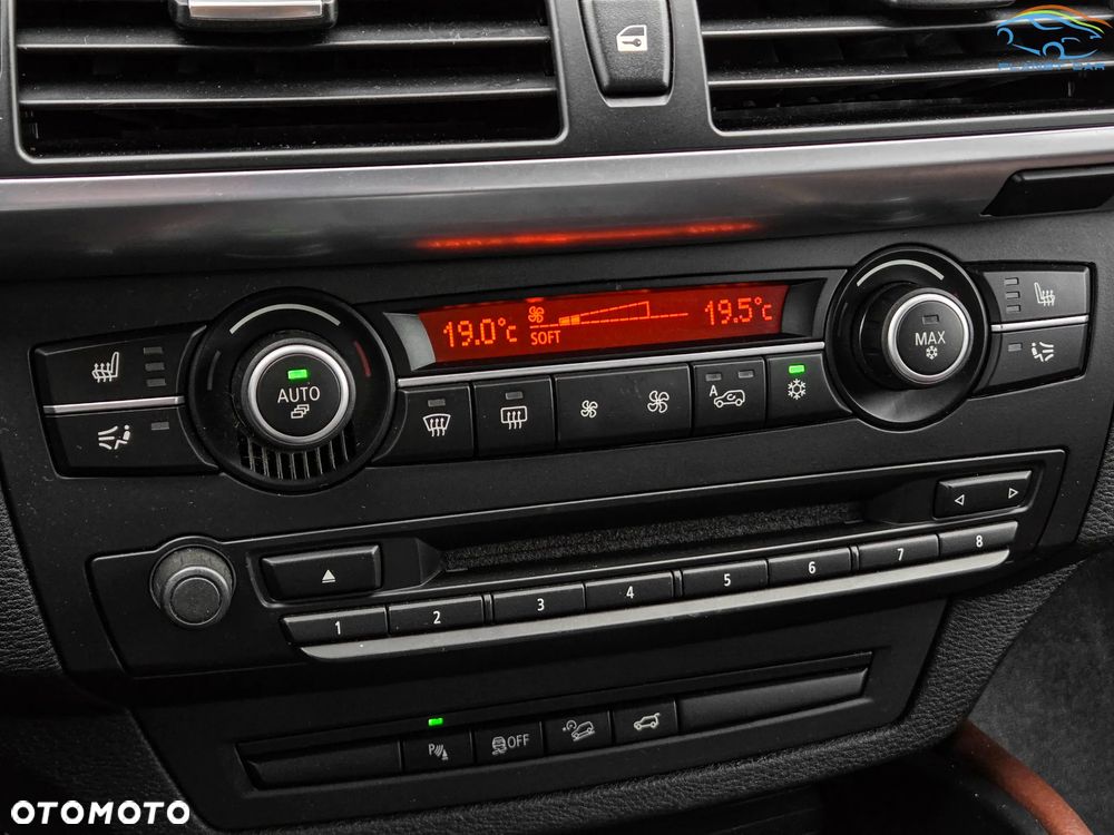 BMW X6 xDriveM50d - 35