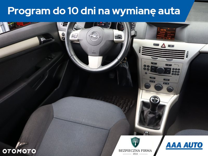 Opel Astra - 8