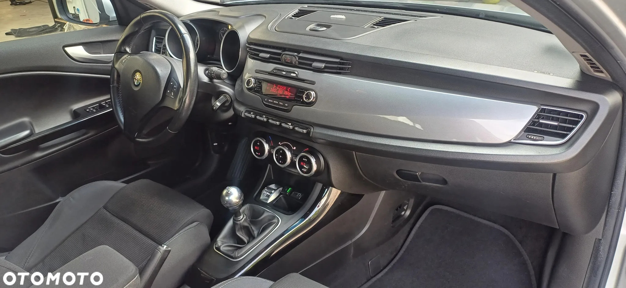 Alfa Romeo Giulietta 1.4 TB 16V Impression - 14