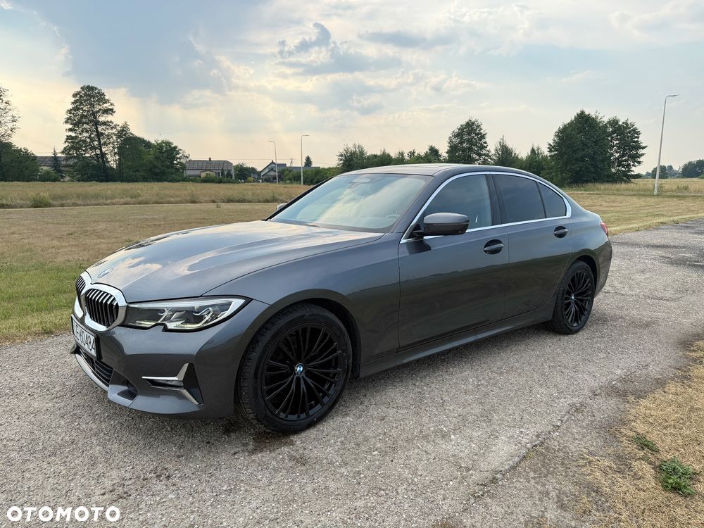 BMW Seria 3 320d Luxury Line sport - 3